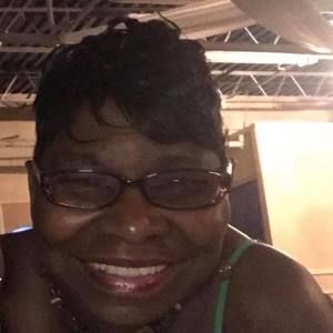 Meet your Posher, Regina